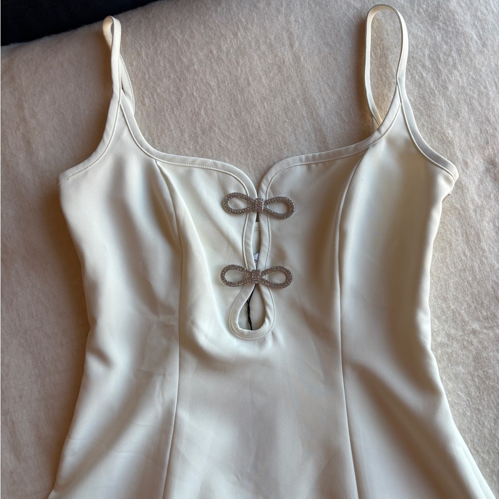 Gianni Bini Cream Mini Dress - Picture 3 of 6